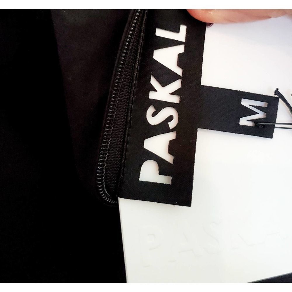 Paskal Puff Sleeve Flared A-Line black dress, Couture, size Medium - Picture 11 of 14